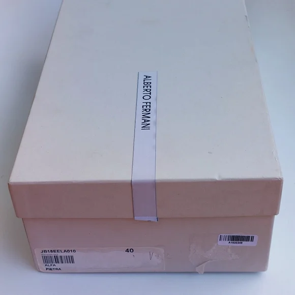 Alberto Fermani dove grey leather mules, EU40, NWT - Picture 9 of 10